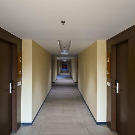 Hotel Atharva Ujjain Εξωτερικό φωτογραφία