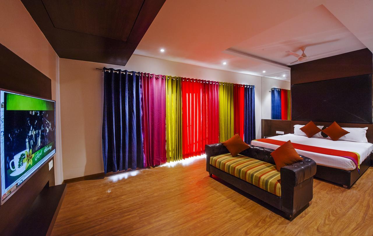 Hotel Atharva Ujjain Εξωτερικό φωτογραφία