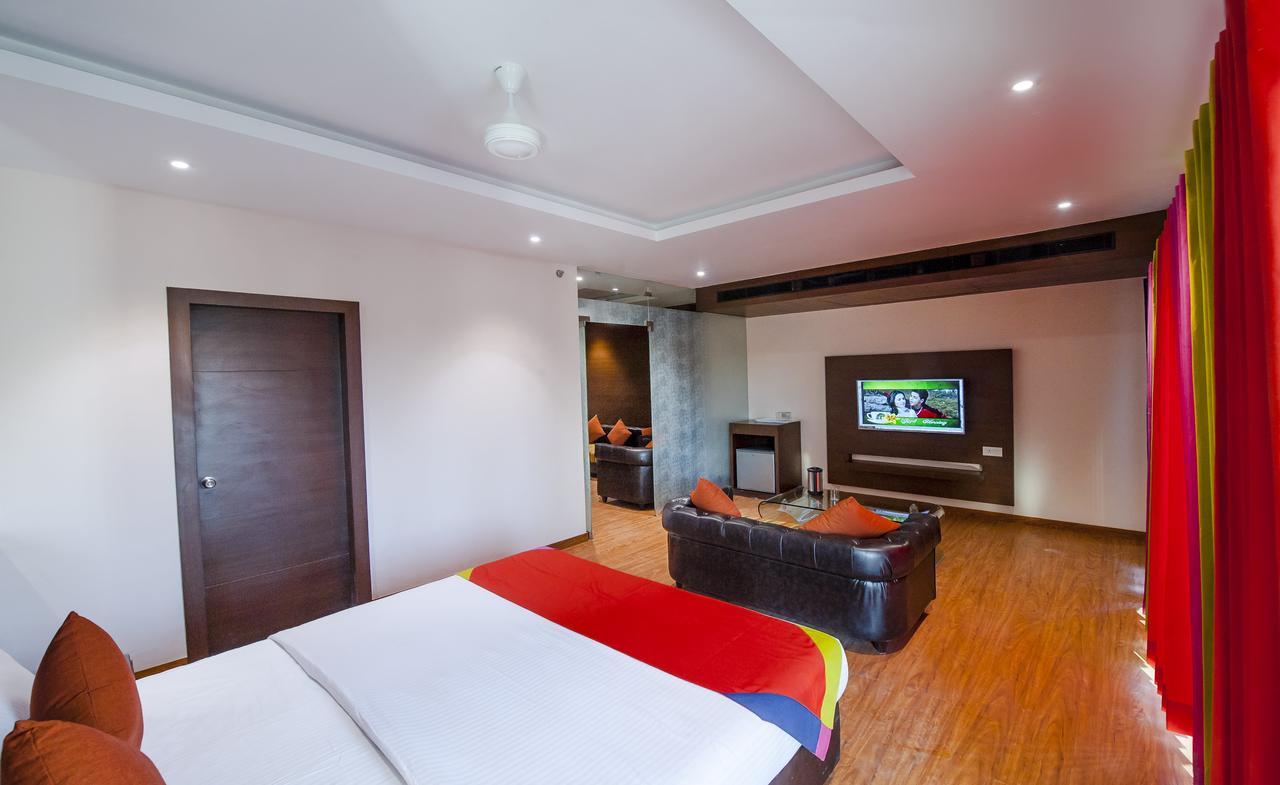 Hotel Atharva Ujjain Εξωτερικό φωτογραφία