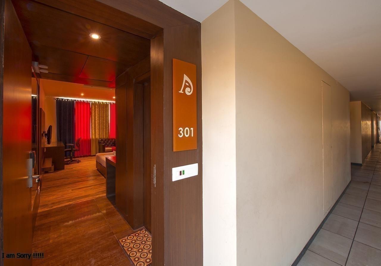 Hotel Atharva Ujjain Εξωτερικό φωτογραφία